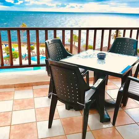Rocas Del Mar Apartment *